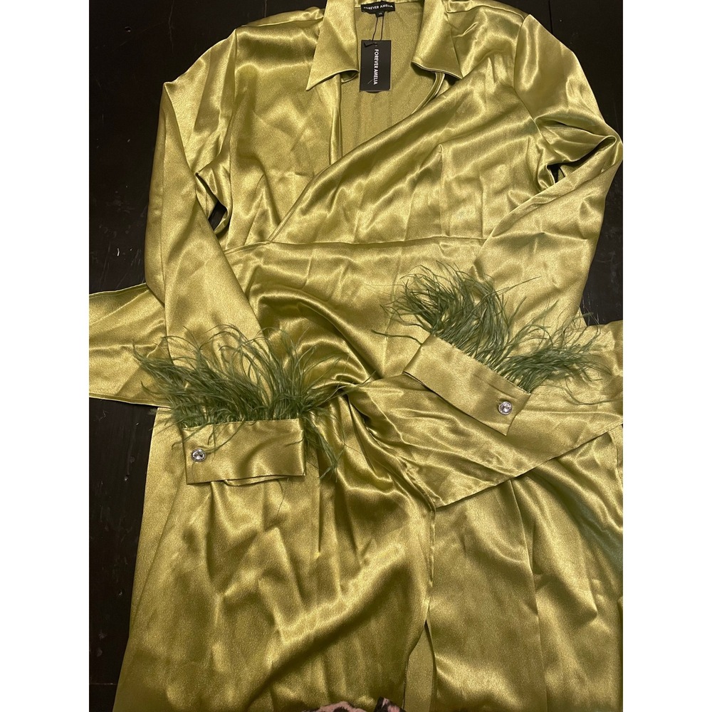 Forever Amelia Chartreuse Green Satin Wrap Maxi Dress Feather Cuff Womens 14 NEW - Picture 4 of 6
